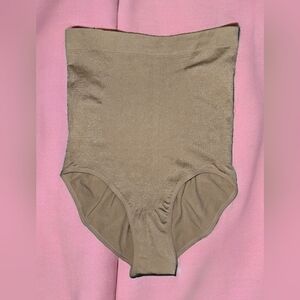 Genie Slim Panties 360 Shapewear Tummy & Thigh Concealing Bike Shorts Size L